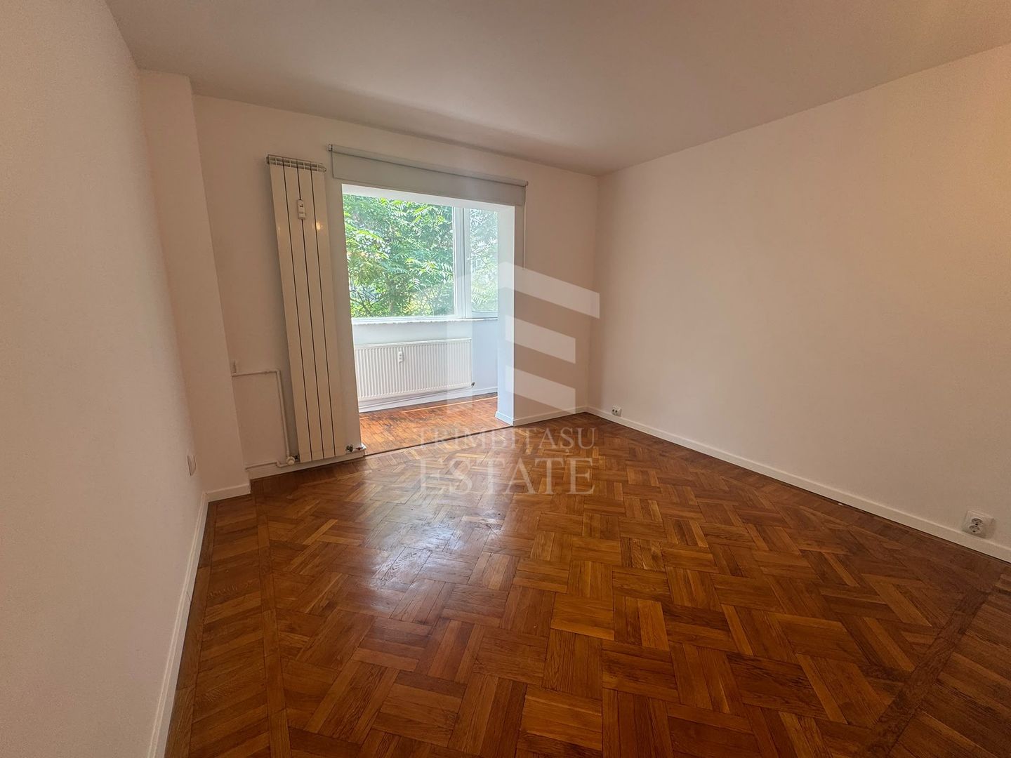 Apartament 4 Camere Crangasi Nemobilat 3/4 - Poză 1