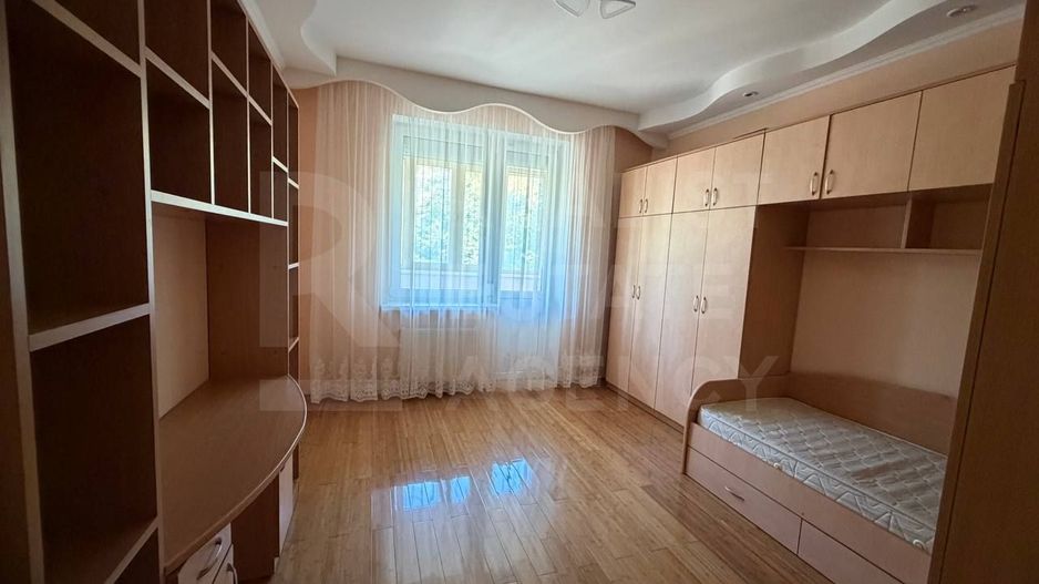 Chirie, apartament, 3 camere, Strada Nicolae Costin, Buiucani - Poză 12