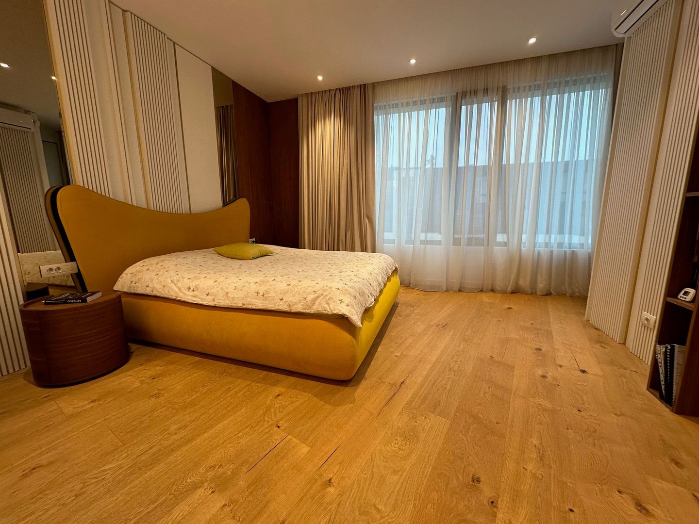 Apartament pe 2 niveluri - Poză 27