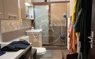 Apartament cu 3 camere de vanzare in zona Decebal, Oradea - Poză 11