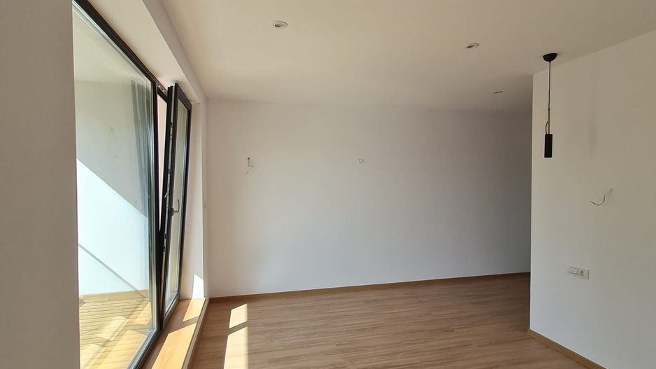 Minimalist în Timișoara - Poză 34