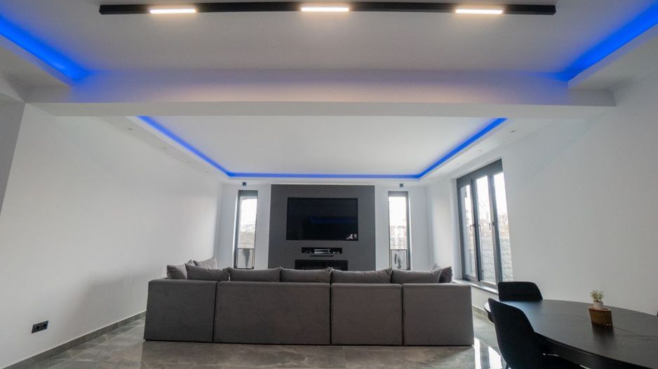 Agigea - Casa  deosebita cu piscina, mobilata si utilata complet. - Poză 12