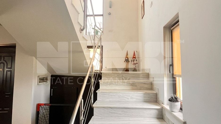 Casa si 4 Hale de Vanzare  cu 24 Ari I Suceava/Burdujeni I 430.000Euro - Poză 18
