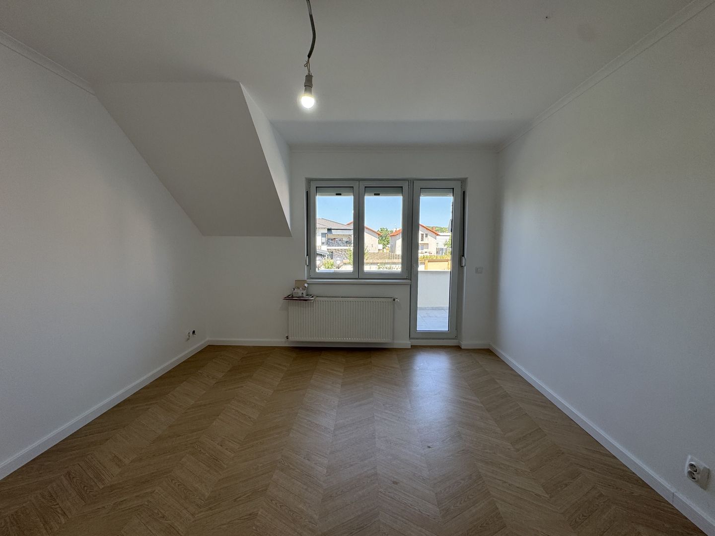 Apartament nr.16 cu 2 camere, boxa si parcare incluse in pret - Poză 13