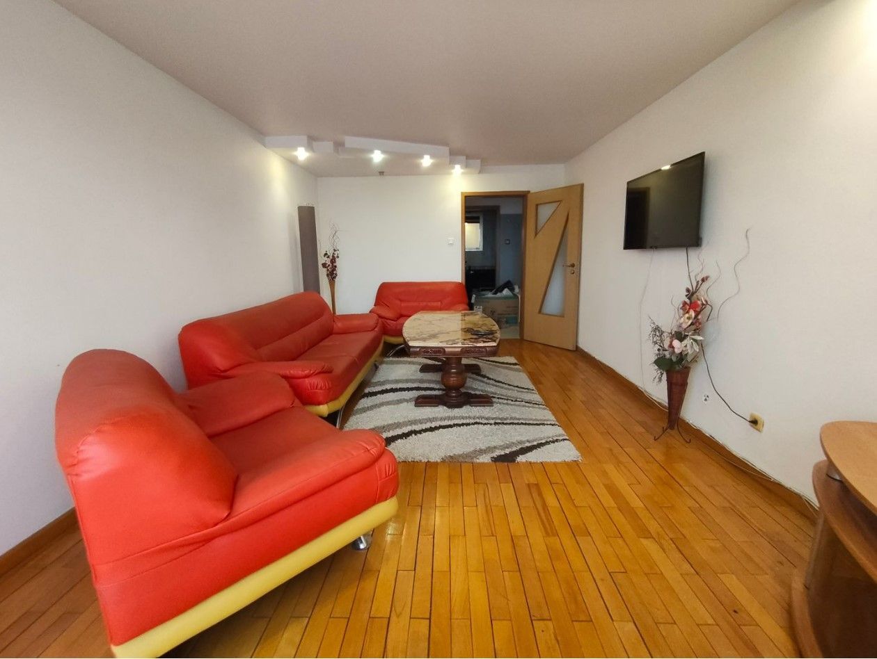 APARTAMENT 3 CAMERE SIMION BARNUTIU - Poză 1