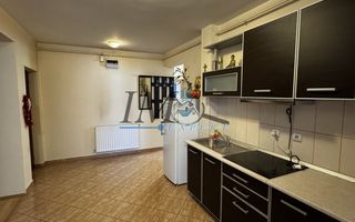 Apartament cu 3 camere de vânzare în Alba Iulia zona Tolstoi - Poză 3