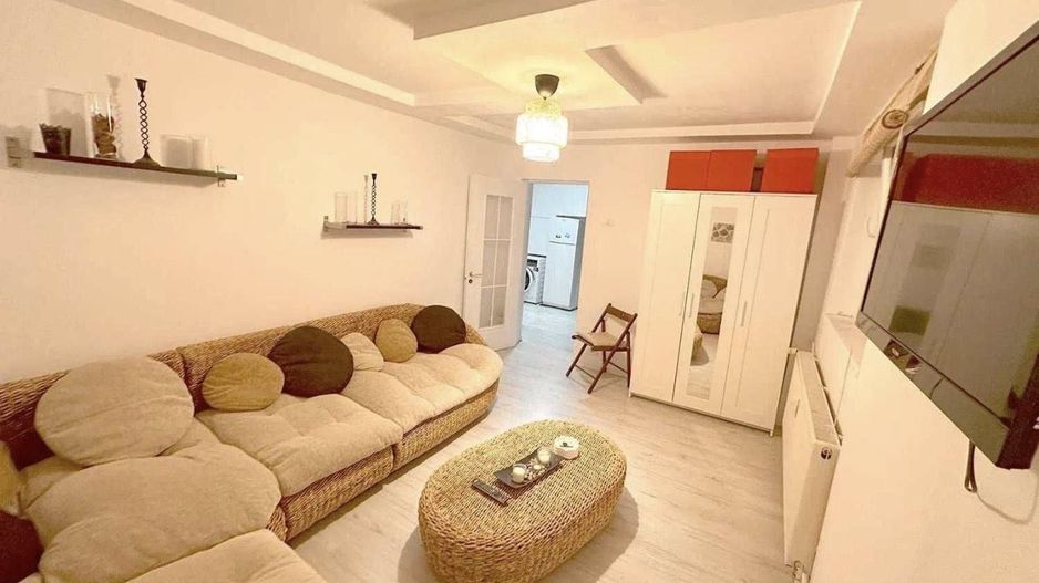 AP. 2 CAMERE - RENOVAT COMPLET, MODERN, PET FRIENDLY, PRET NEGOCIBIL - Poză 1