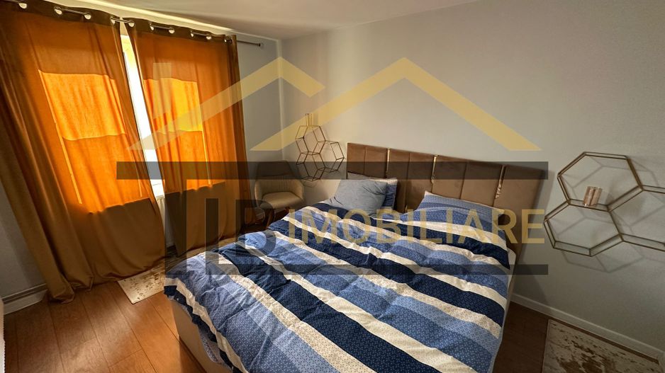 Casa de 4 camere, 111mp, Zona Semi-Central - Poză 7