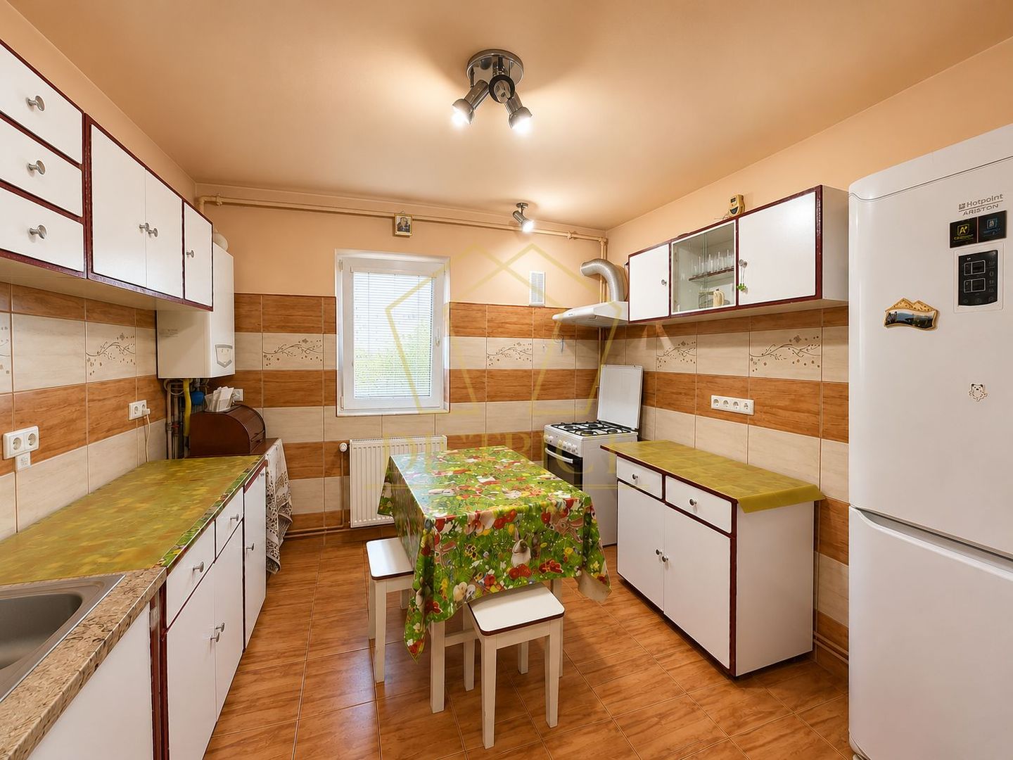 Apartament cu 2 camere și boxa | Simion Barnutiu - Poză 5