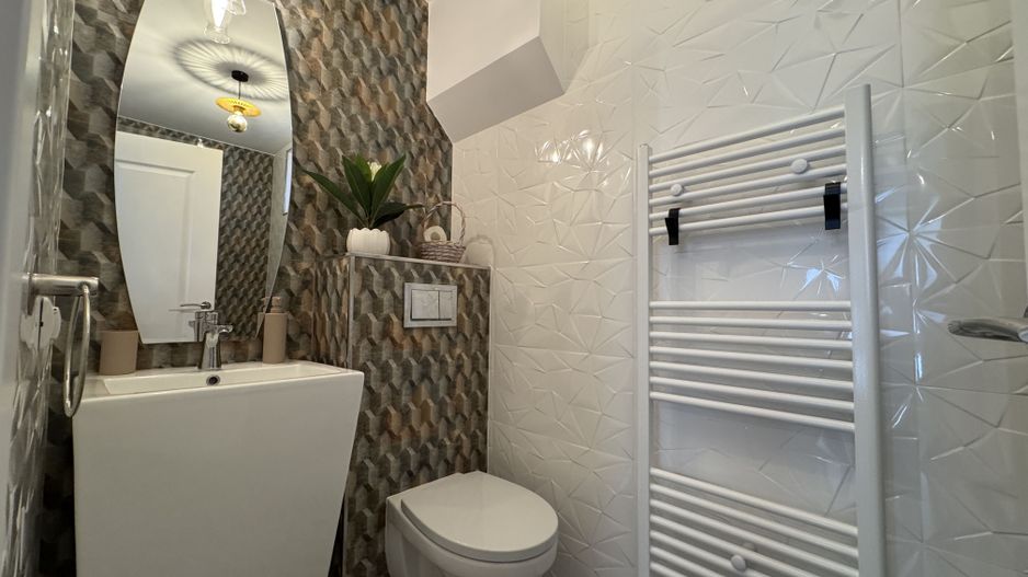 Apartament cu 2 camere la casa in Blumana, str De Mijloc - Poză 10