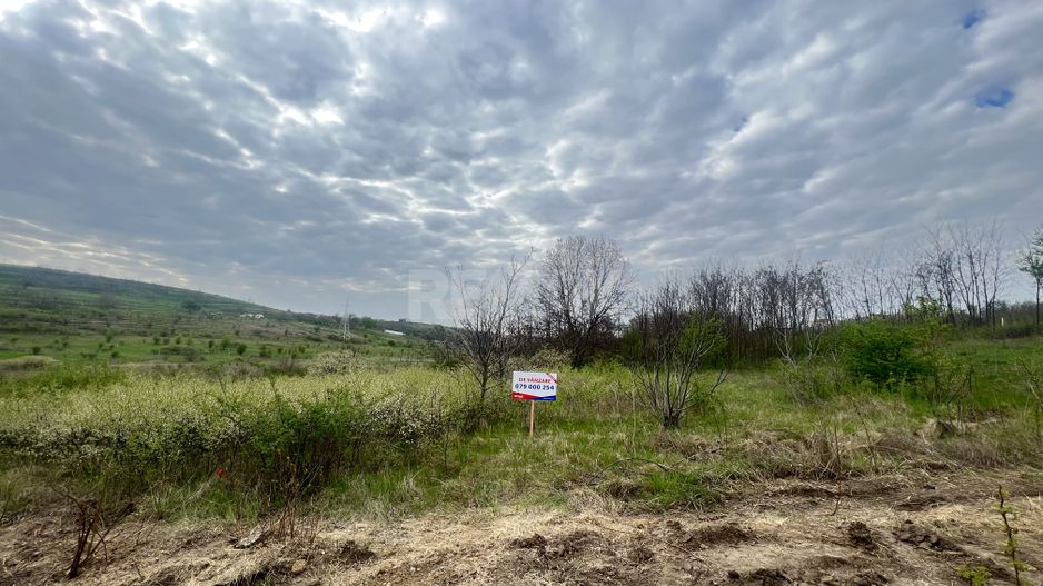 12,5 Ari Pentru Constructii in or.Ialoveni - Poză 3