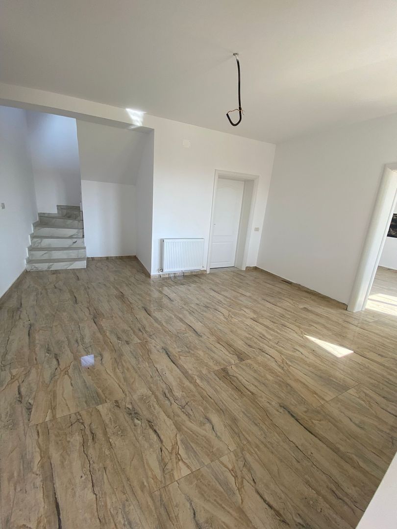 Casa P+1 de vanzare   160 MP An  2023 Predare la cheie Constanta Lumina - Poză 3