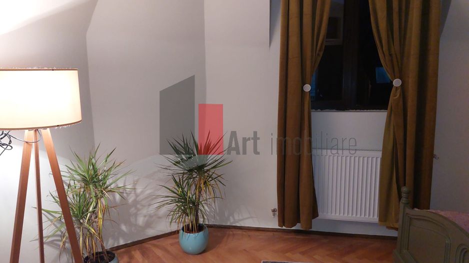 Apartamentul "DISINJATUR" , et. 1/1 in vila stil neoromanesc - Poză 7