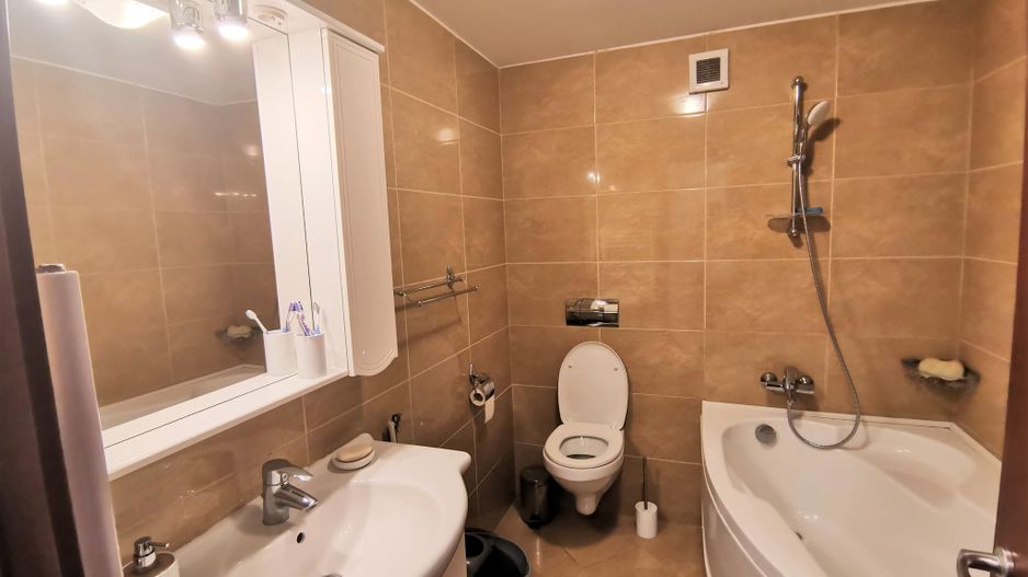 Prima inchiriere- apartament cu 3 camere in zona Prelungirea Ghencea - Poză 15