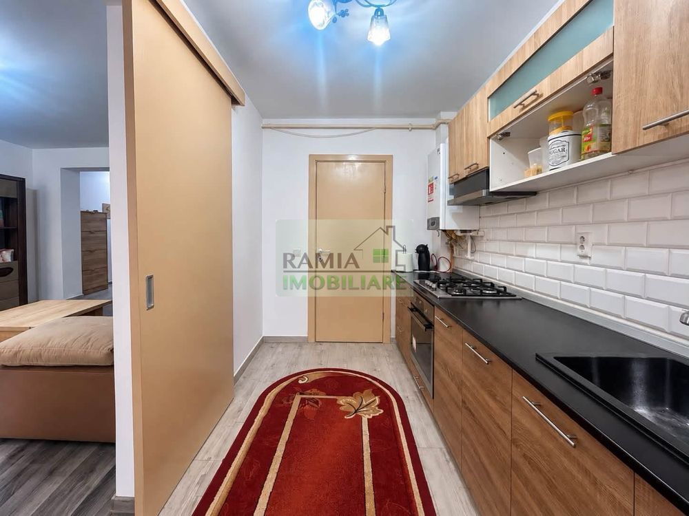 Apartament 2 camere , 55 mp, P/3, Parcare cu barieră, Tractorul - Poză 1