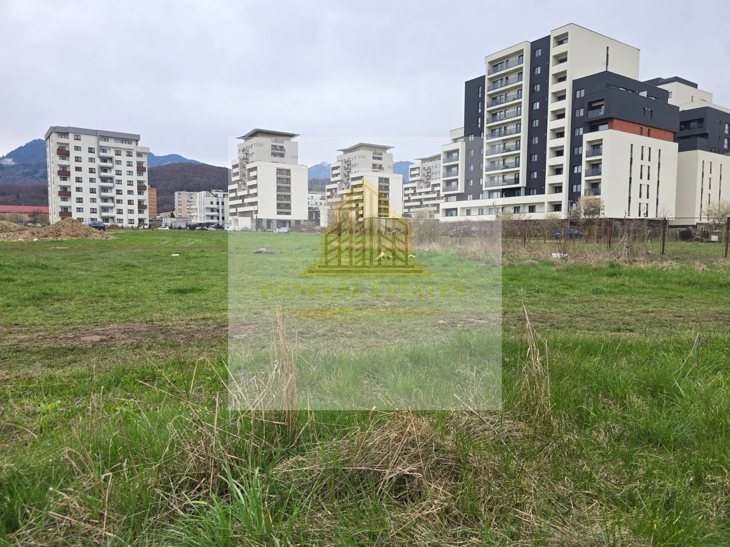 Teren  de vânzare în Brașov, zona Noua – 900 mp - Poză 3