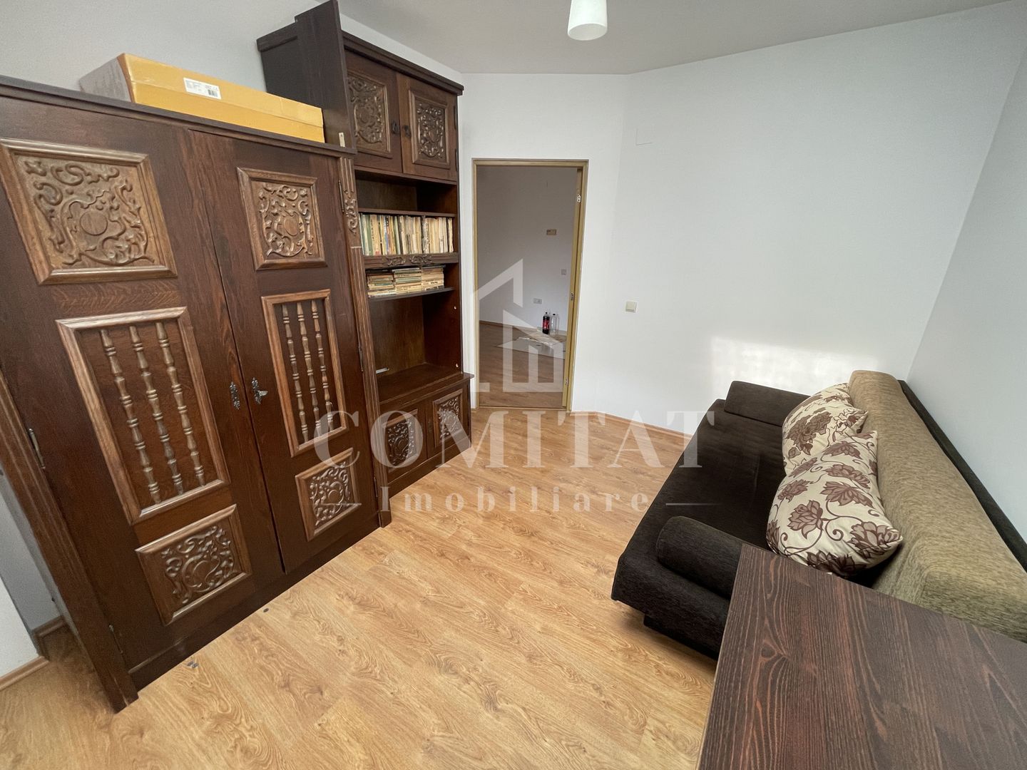 Apartament 2 camere | Semidecomandat | Str Florilor - Poză 7