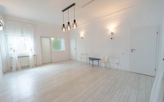 Apartament de vanzare 137 mp, zona centrala, curte proprie - Poză 4