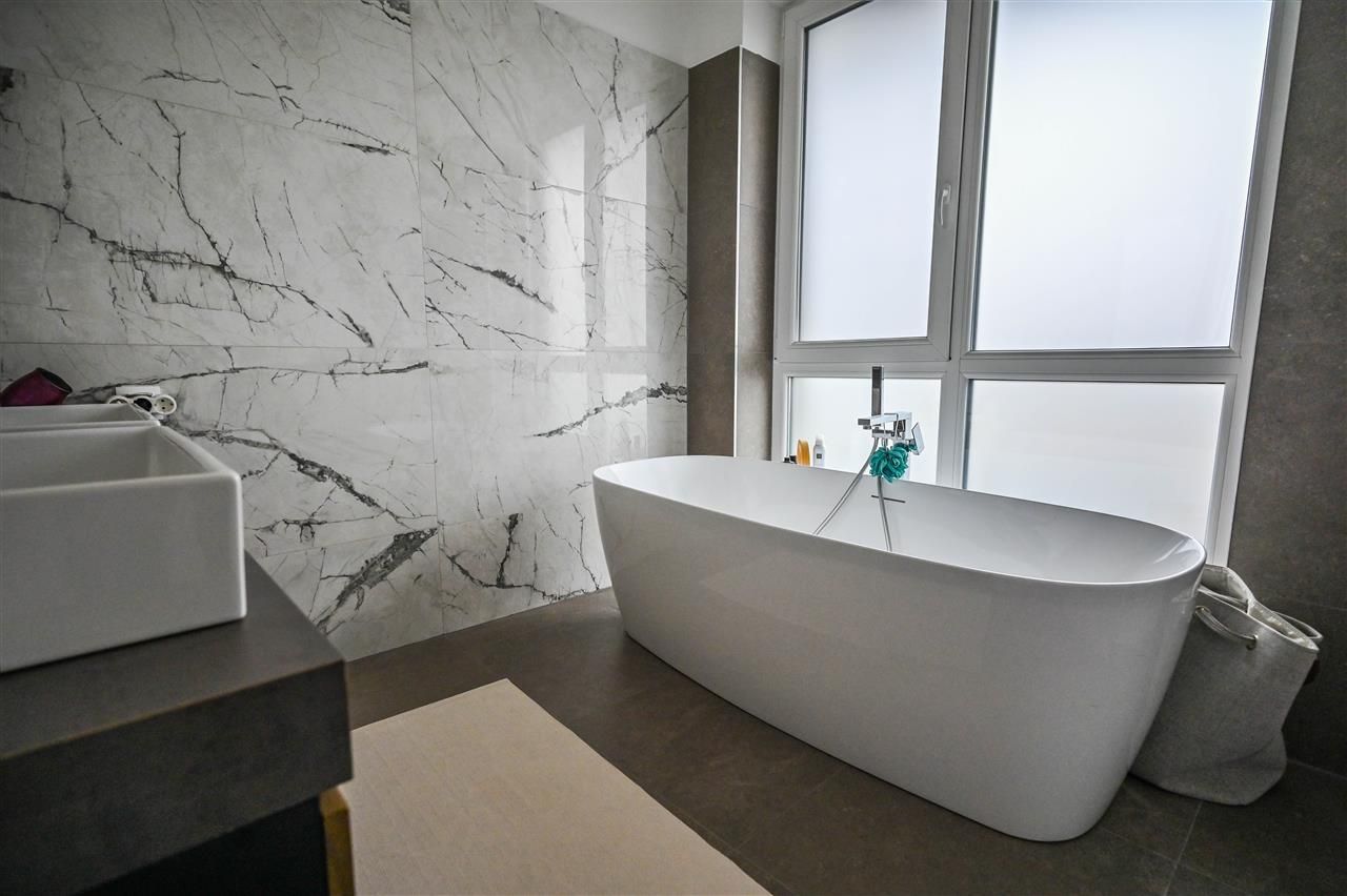 Premium Penthouse, echipat,parcare subterana,50 mp terasa,Qualis, aria Coresi - Poză 6