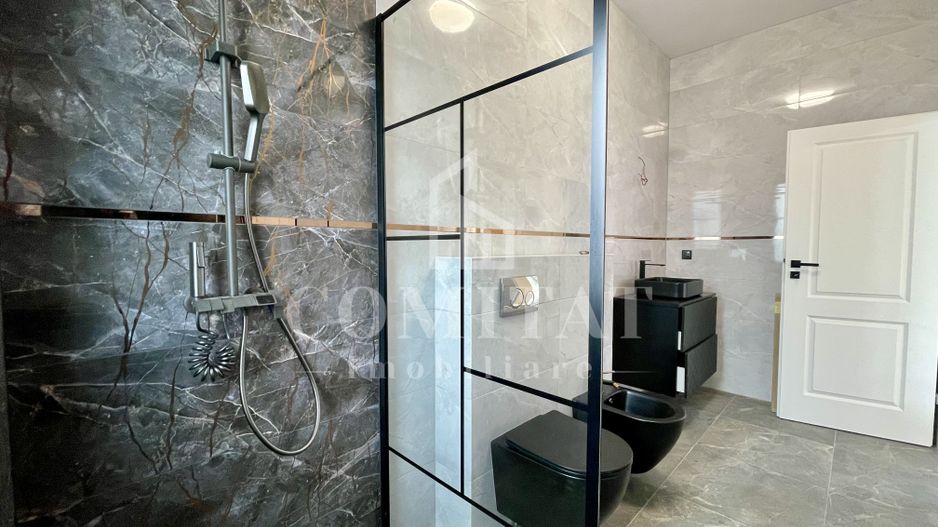 Casa individuală| panoramă | 930 teren | zonă de case și vile - Poză 11