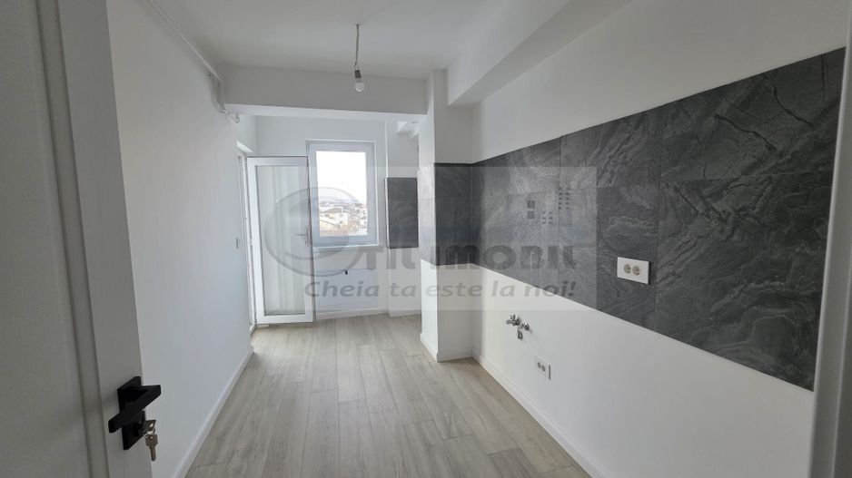 Apartament 2 camere – Etaj 1, balcon închis – Str. Soarelui, Păcurari - Poză 6