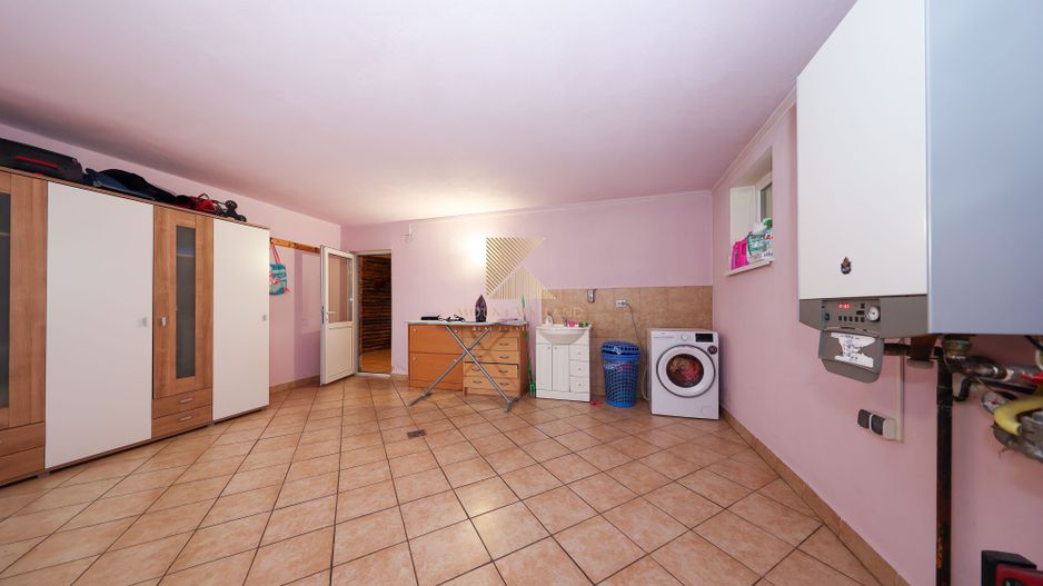 Reședință exclusivistă cu potențial investițional în centrul Cristian - Poză 26