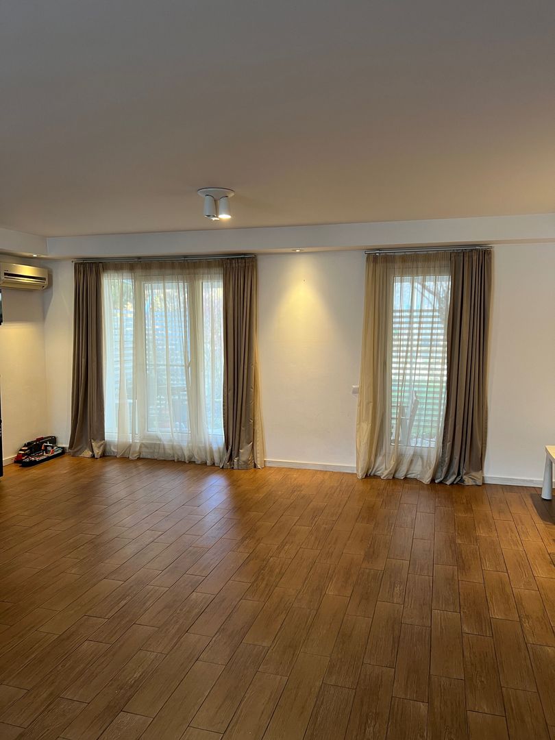 Casa de inchiriat- Cosmopolis - Poză 3