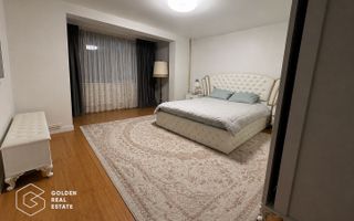 Apartament 3 camere renovat complet, Zona Lunei - Poză 2