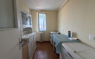 Decomandat. Etaj intermediar. Disponibil imediat - Poză 7