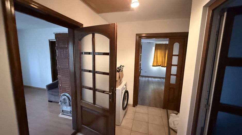 Casă de vânzare | Dornești | Zonă centrală - Poză 1