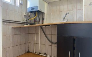 Super pret! Vanzare garsoniera nemobilata in Targoviste - Poză 2