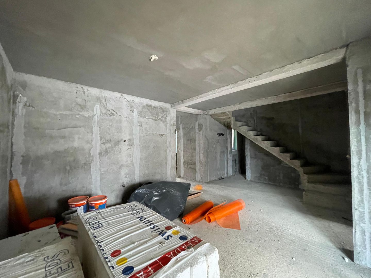 Duplex 3 dormitoare - zona Valery - Mosnita Noua - Poză 2