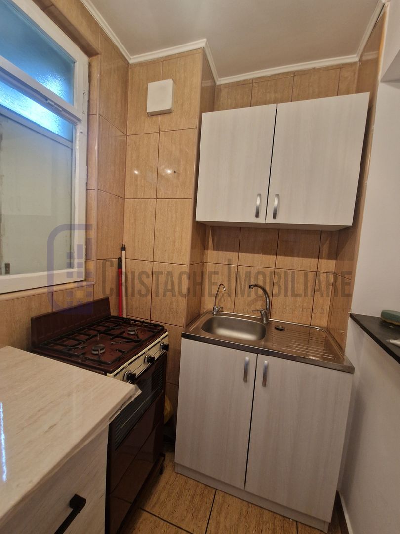 350 € | 2 camere | metrou 10 min. | igenizat - Poză 6