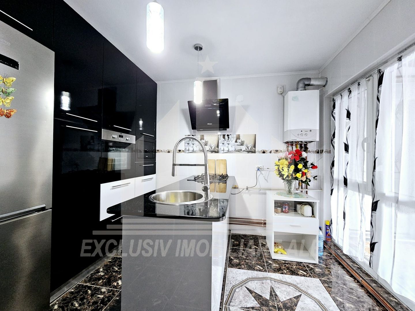 Casa individuala de vanzare in Barabant - Poză 4