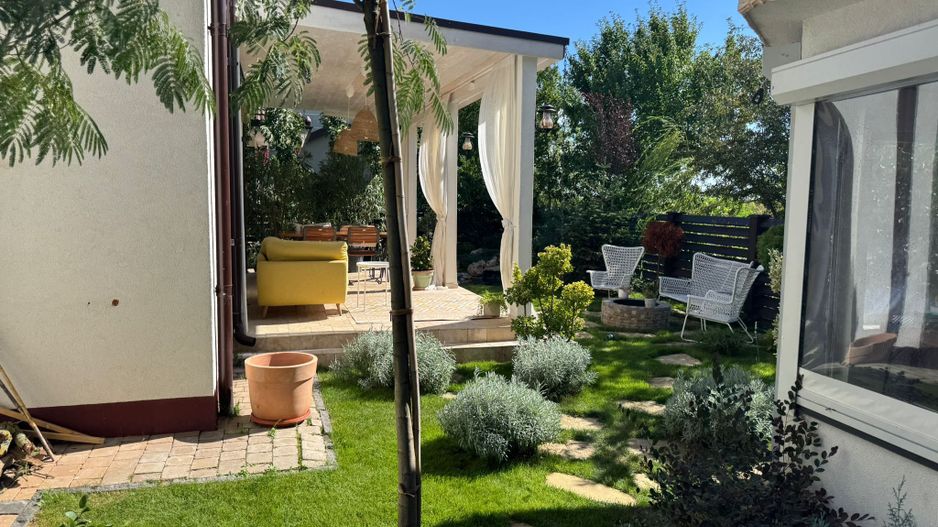 CASA INDIVIDUALA LANGA PADURE | MOBILATA SI UTILATA - Poză 34