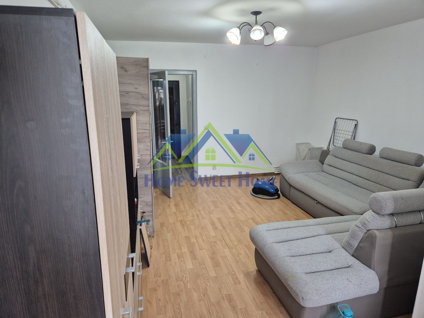 🏡 De închiriat garsoniera in G1, Hunedoara, et. 4, mobilata, balcon! - Poză 2