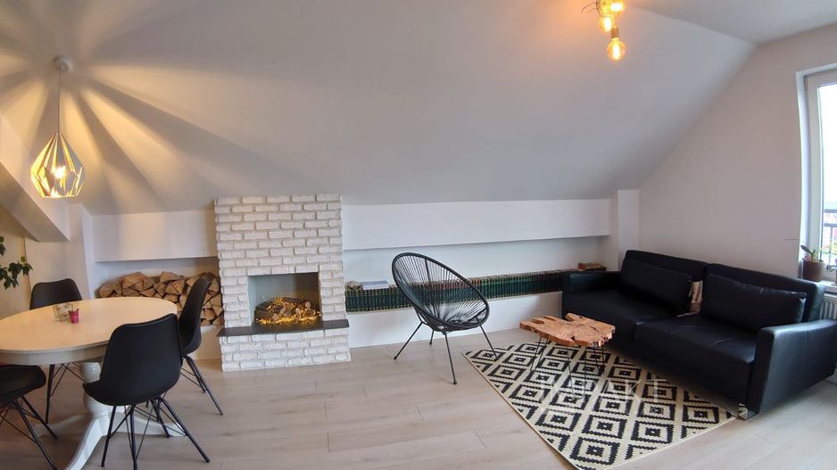 Apartament cu 3 camere in Zorilor (langa restaurant ROD) - Poză 1