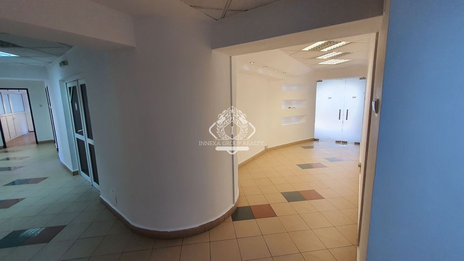 Spatiu de birouri-525mp-ultracentral-ideal investitie | Piata Unirii - Poză 9