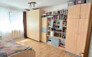 Apartament 4 camere, strada Mehedinți, Mănăștur. - Poză 3