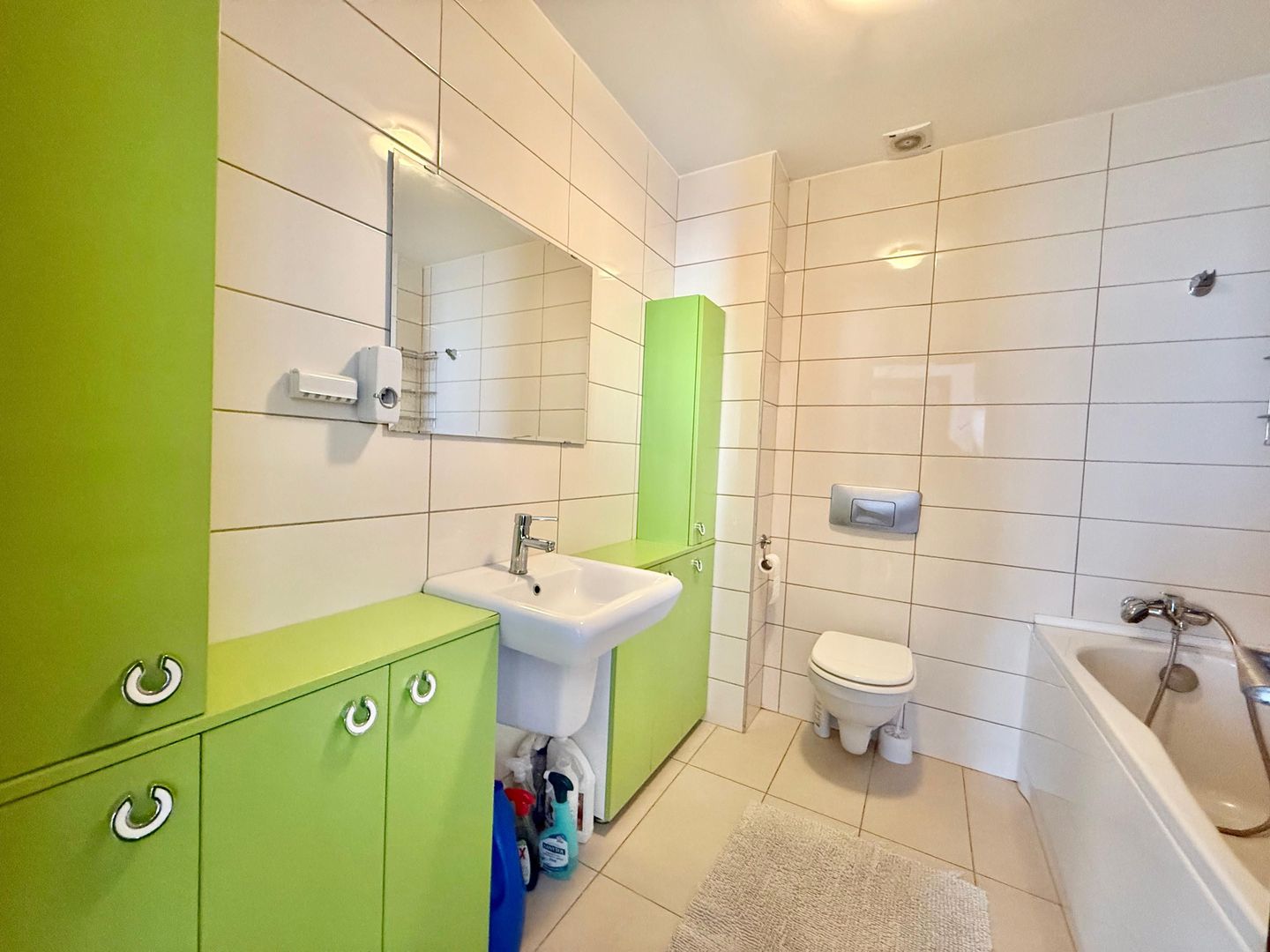 COSMOPOLIS - Apartament cu 3 camere, mobilat si utilat. - Poză 13