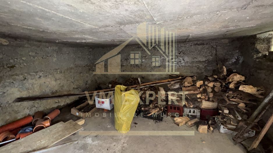 CASĂ 7 CAMERE TEREN 468 MP BUGHEA DE SUS ARGEȘ - Poză 22