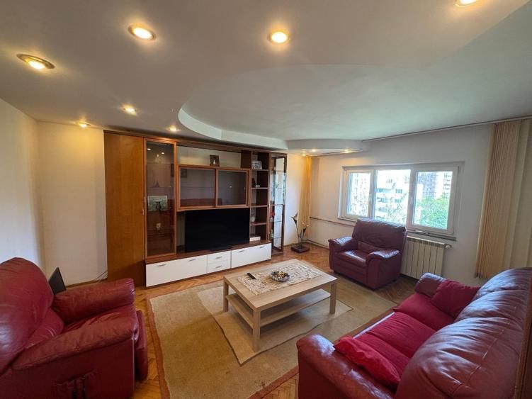 Vânzare 3 Camere Adiacent Mircea Vodă 84 mp, Etaj 6, 2 Băi, Reabilitat - Poză 2