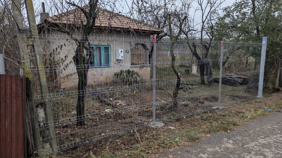 Teren 1525 mp._constructii existente: 69 mp._curent electric_Vlad Tepes-Comana - Poză 1