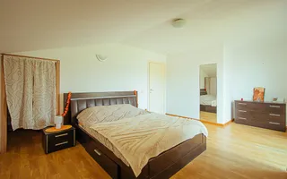 Exclusivitate - Sanpetru, casa cu priveliște deosebită - Poză 18