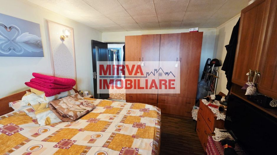 Casă 4 camere, 685 mp teren, renovată 2011 – Mănești, Zalhanaua - Poză 30