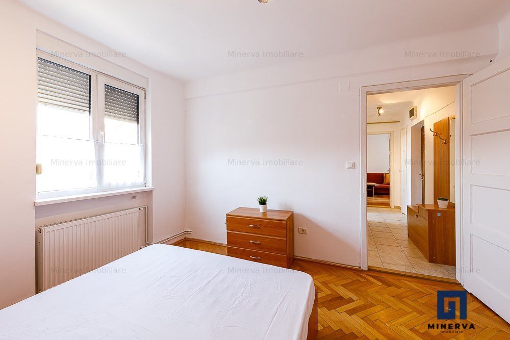 Bd CD LOGA Închiriere Apartament 2 camere decomandat, mobilat utilat, 340 euro - Poză 3