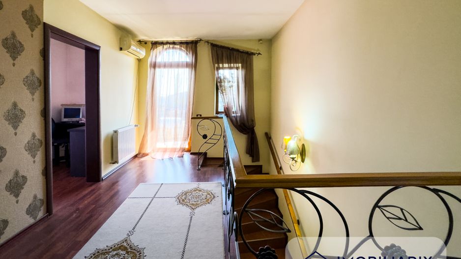 Casă impunătoare, 292 mp utili, 763 mp teren | Strada Principală - Poză 12