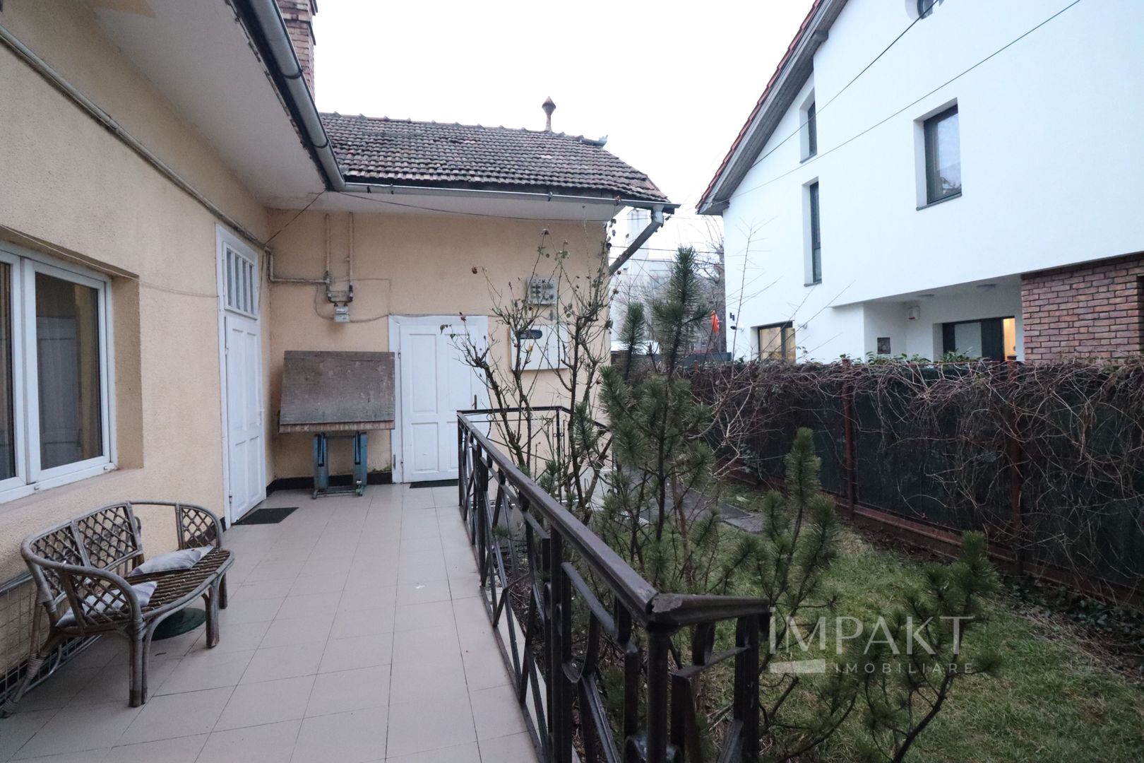 Apartament la casa, situat in cartierul Andrei Muresanu! - Poză 6