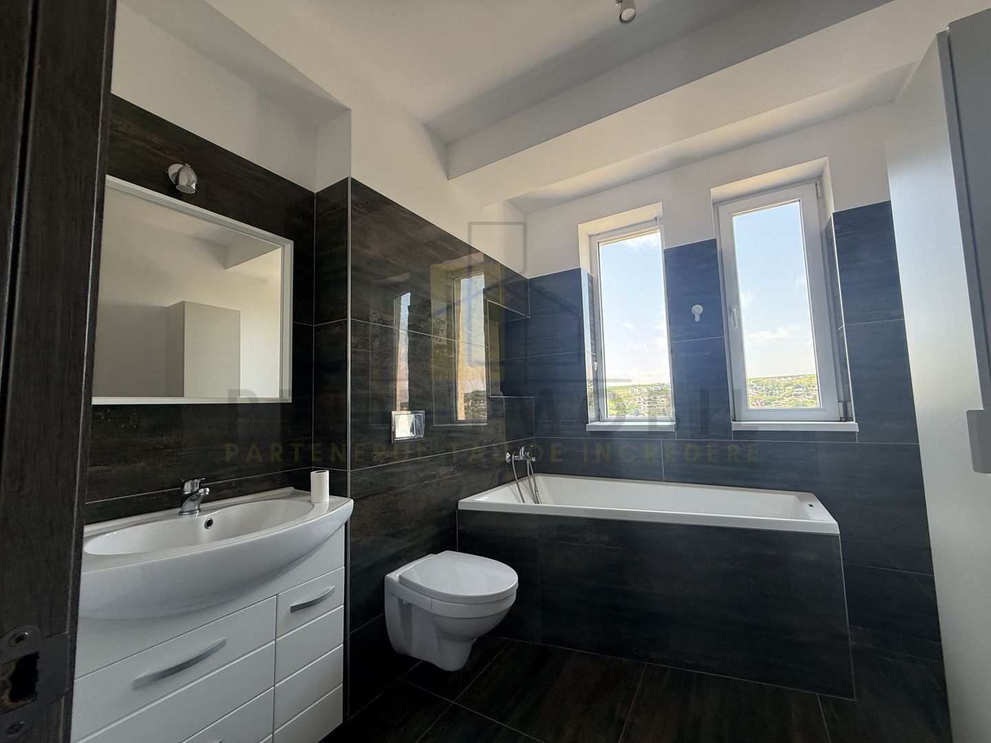 Casa individuala, Premium, Bucium, zona linistita - Poză 9