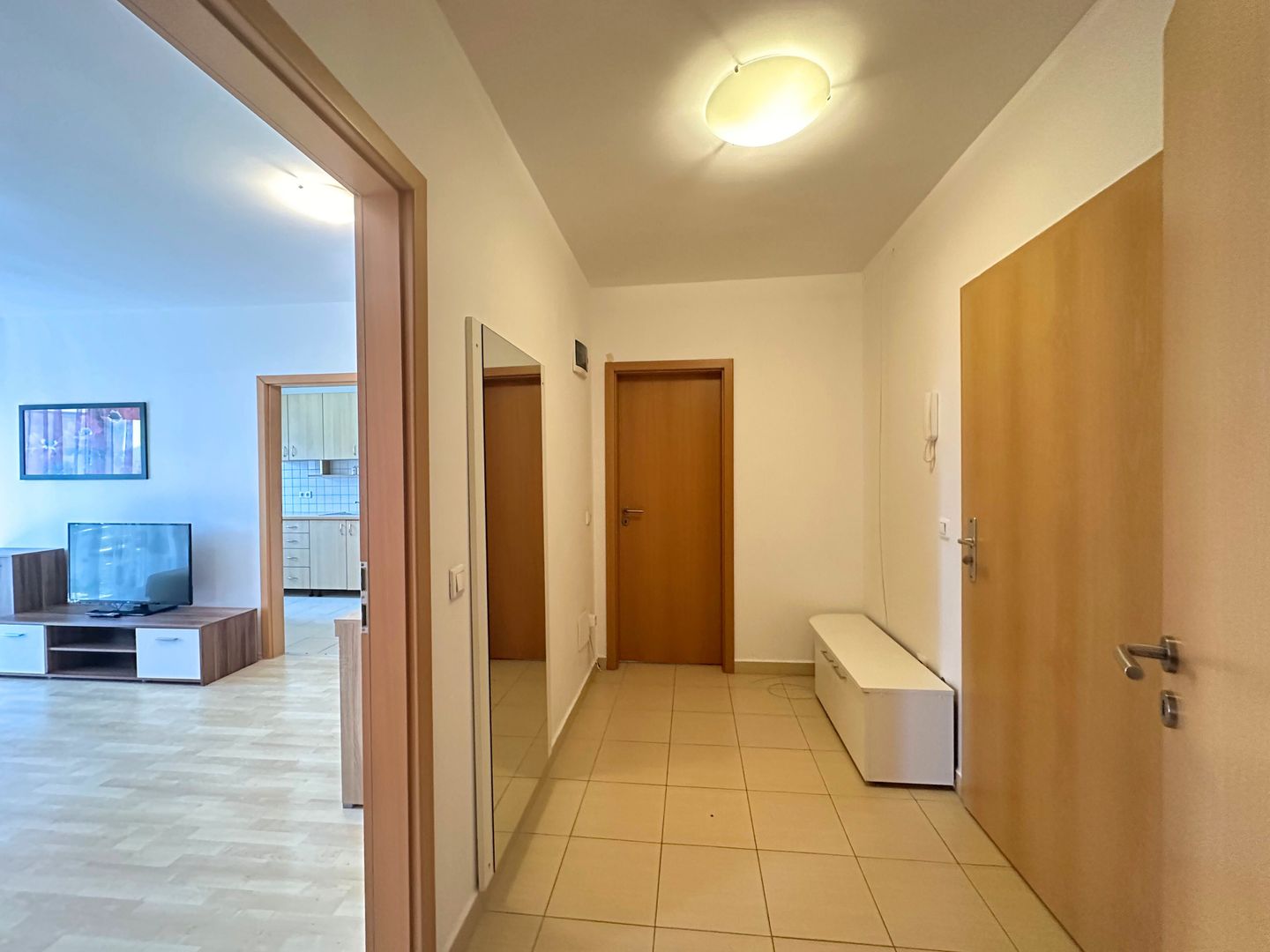 Apartament 2 camere mobilat și utilat cu vedere superbă spre Tâmpa - Poză 14